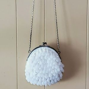 La Regale Irredescent Pearl Beaded Sequined Purse